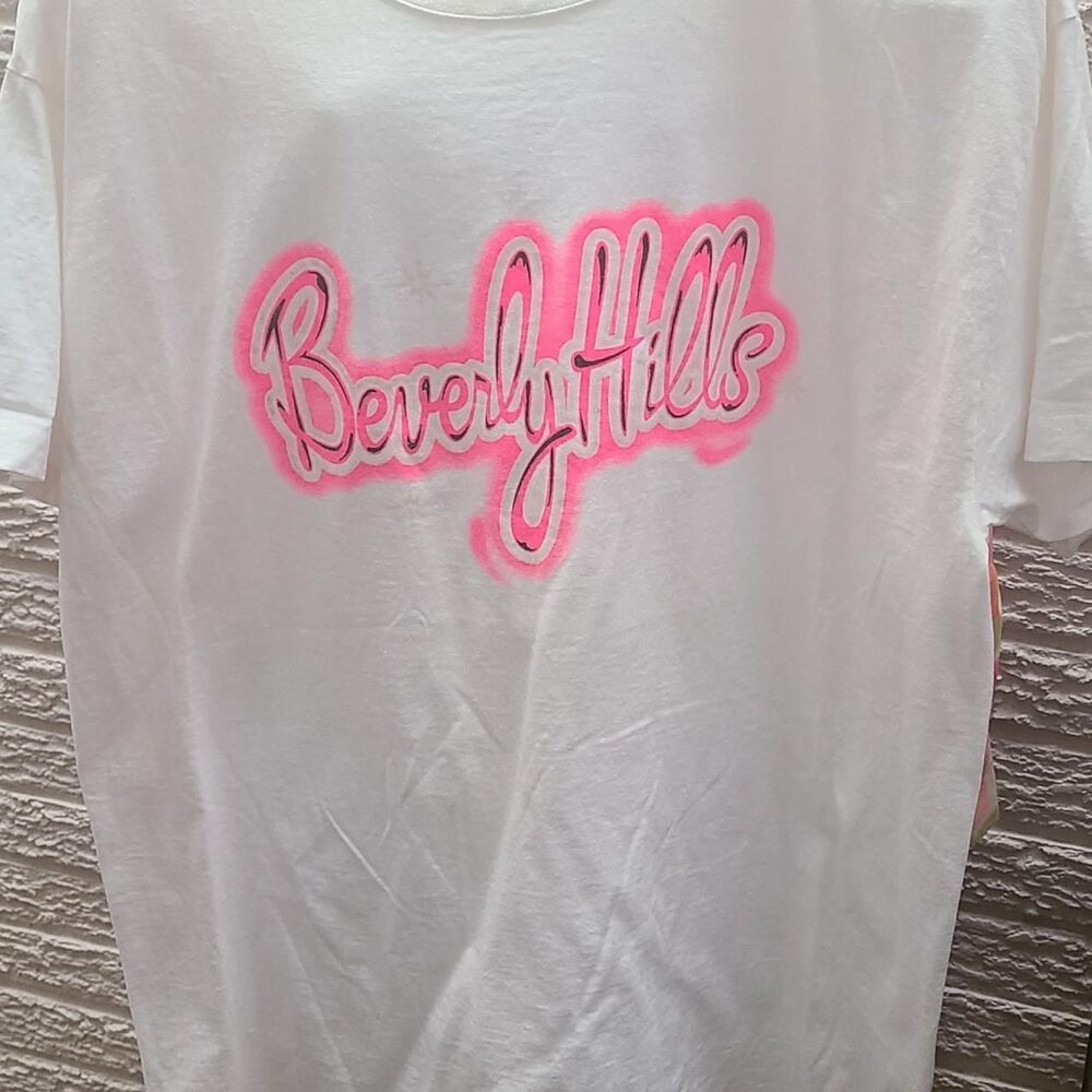 Gildan Women's White and Pink T-shirt